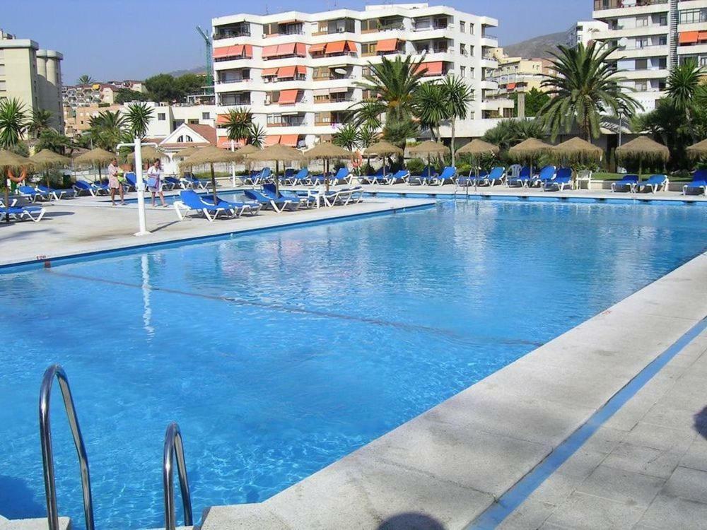 Nogalera 110 City Central 3 Seasonal Pools With Bar 토레몰리노스 외부 사진